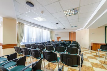 Tourist Hotel