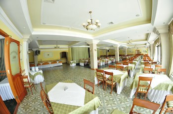 Tourist Hotel