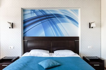 Tourist Hotel
