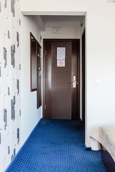 Tourist Hotel