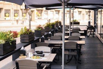 Liva Hotel