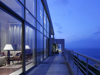 Intercontinental Phoenicia Beirut, An Ihg Hotel