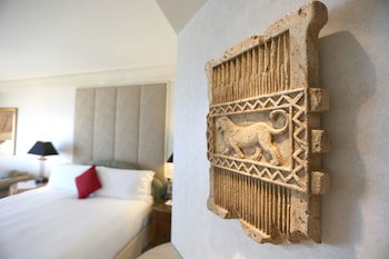 Intercontinental Phoenicia Beirut, An Ihg Hotel