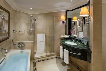 Intercontinental Phoenicia Beirut, An Ihg Hotel