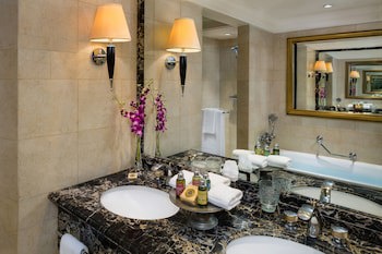 Intercontinental Phoenicia Beirut, An Ihg Hotel