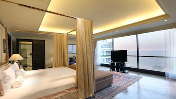 Intercontinental Phoenicia Beirut, An Ihg Hotel