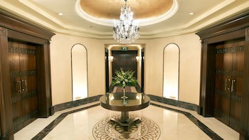 Intercontinental Phoenicia Beirut, An Ihg Hotel