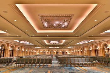 Intercontinental Phoenicia Beirut, An Ihg Hotel