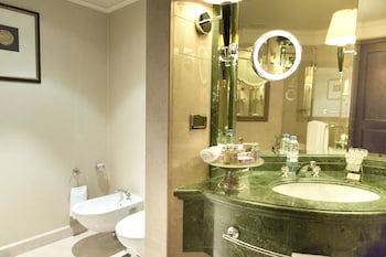 Intercontinental Phoenicia Beirut, An Ihg Hotel