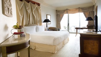 Intercontinental Phoenicia Beirut, An Ihg Hotel