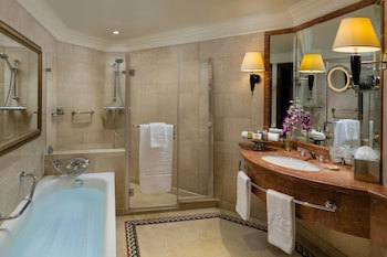 Intercontinental Phoenicia Beirut, An Ihg Hotel