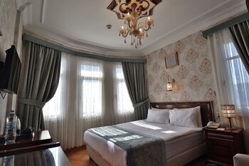 Blue House Hotel