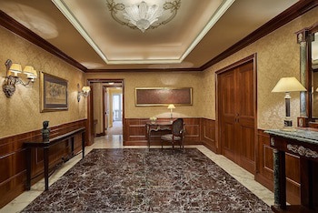 Four Seasons Hotel Cairo At First Residence