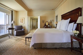 Four Seasons Hotel Cairo At First Residence