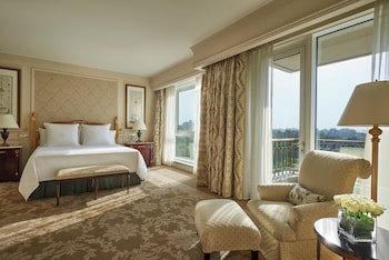 Four Seasons Hotel Cairo At First Residence