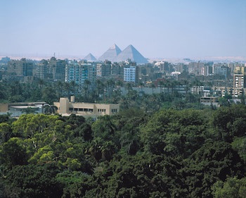 Four Seasons Hotel Cairo At First Residence