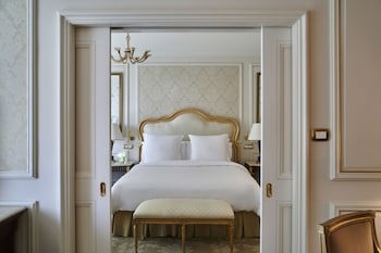 Four Seasons Hotel Cairo At First Residence