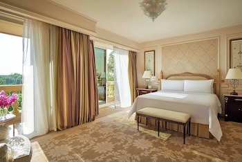Four Seasons Hotel Cairo At First Residence