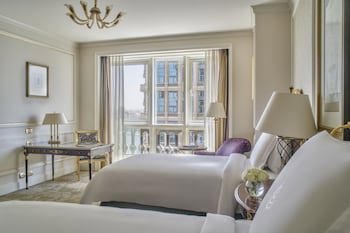 Four Seasons Hotel Cairo At First Residence