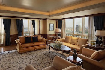 Four Seasons Hotel Cairo At First Residence