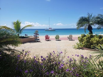 Divi Little Bay Beach Resort