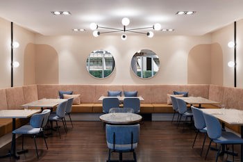 Courtyard By Marriott Linz
