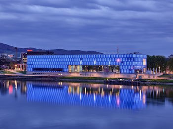 Courtyard By Marriott Linz