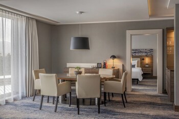 Courtyard By Marriott Linz
