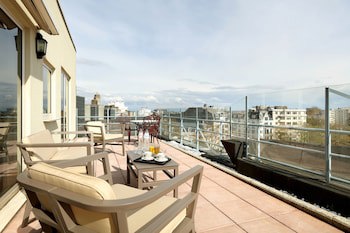 Eurostars Montgomery