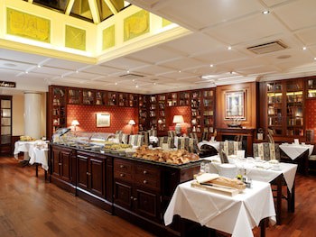 Eurostars Montgomery