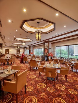 Mardhiyyah Hotel And Suites