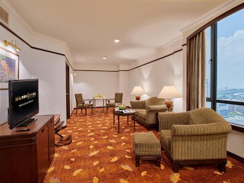 Mardhiyyah Hotel And Suites