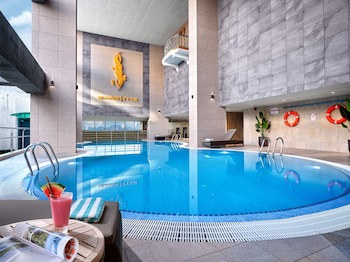Mardhiyyah Hotel And Suites