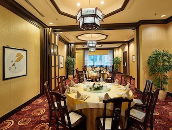 Mardhiyyah Hotel And Suites