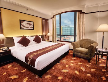 Mardhiyyah Hotel And Suites