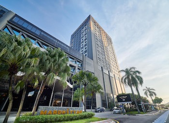 Mardhiyyah Hotel And Suites