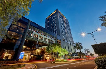 Mardhiyyah Hotel And Suites