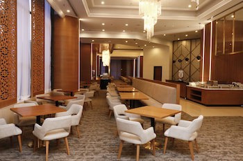 Mardhiyyah Hotel And Suites