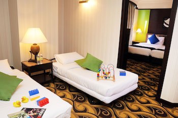 Mardhiyyah Hotel And Suites