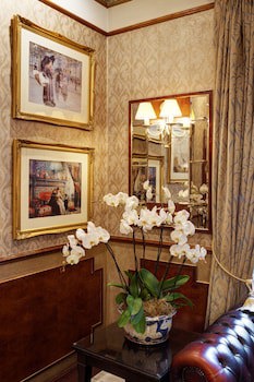 Berjaya Eden Park London Hotel