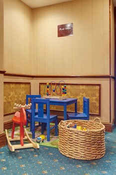 Berjaya Eden Park London Hotel
