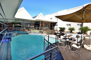 City Lodge Johannesburg Airport, Barbara Road