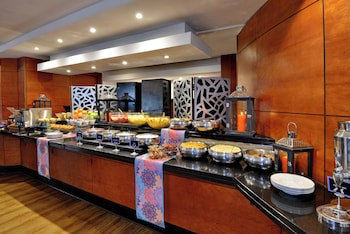 City Lodge Johannesburg Airport, Barbara Road