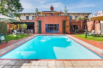 Courtyard Hotel Rosebank
