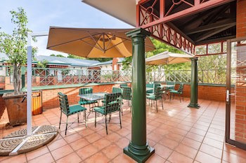 Courtyard Hotel Rosebank