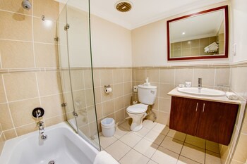 Courtyard Hotel Sandton