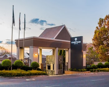 Courtyard Hotel Sandton
