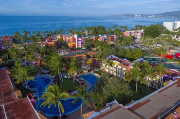 Grand Decameron Complex Bucerias, A Trademark All-Inclusive Resort