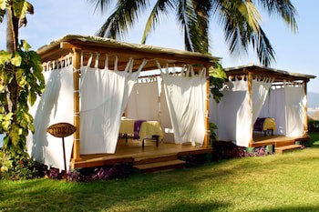 Grand Decameron Complex Bucerias, A Trademark All-Inclusive Resort