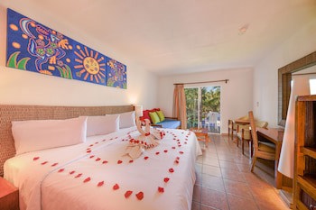 Grand Decameron Complex Bucerias, A Trademark All-Inclusive Resort